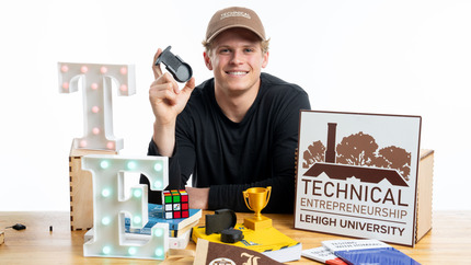 TE student shows off his product